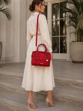 NWT Brahmin Melbourne Stacy Red Flare Croc Embossed Leather Satchel
